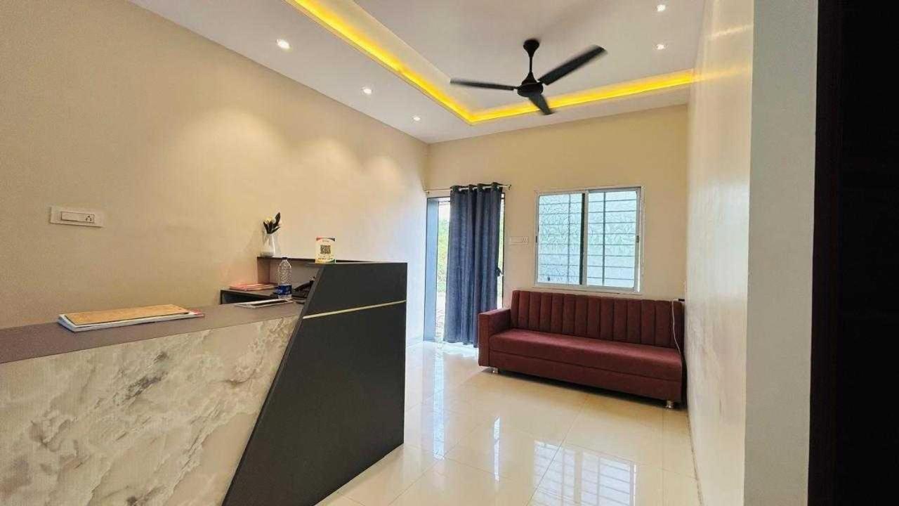 Oyo Hotel Elite Chandrapur 外观 照片